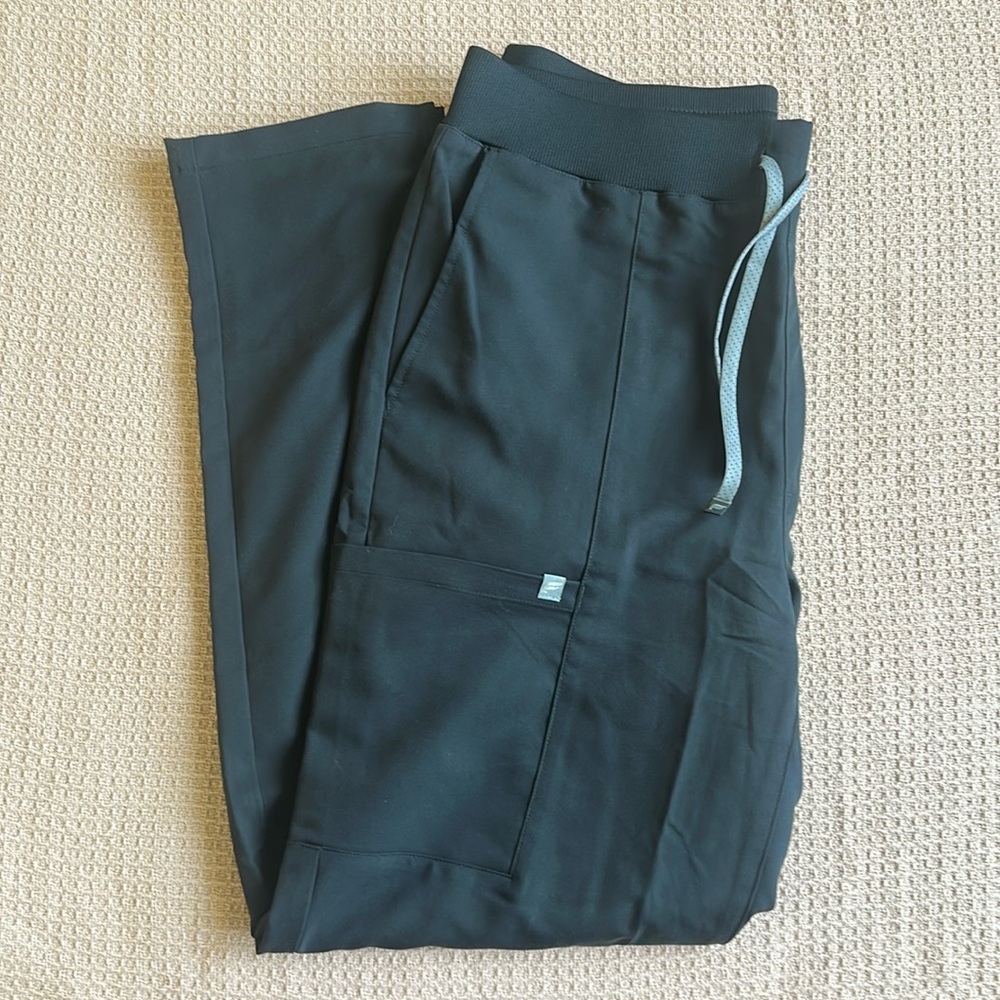NWOT Fabletics Scrub Pants